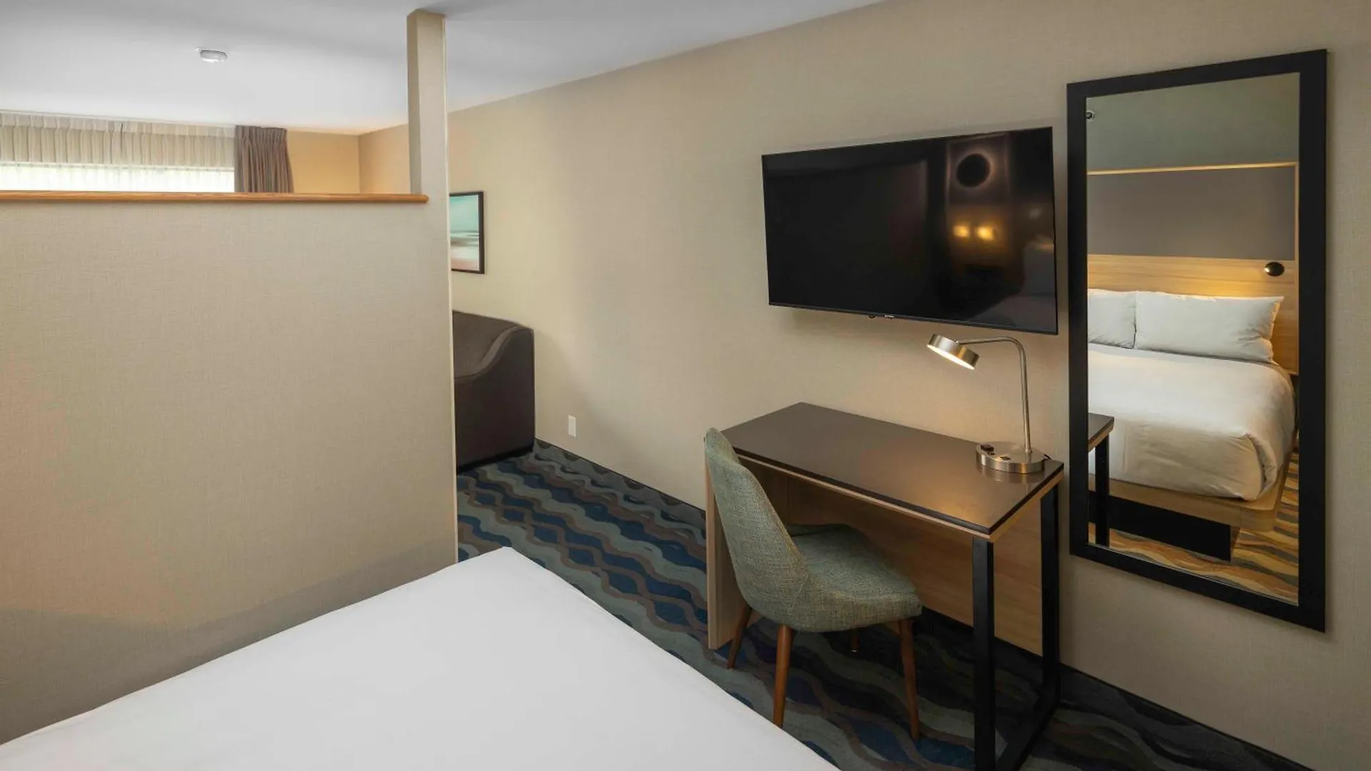 Accent Inns Victoria 3*,  Canada