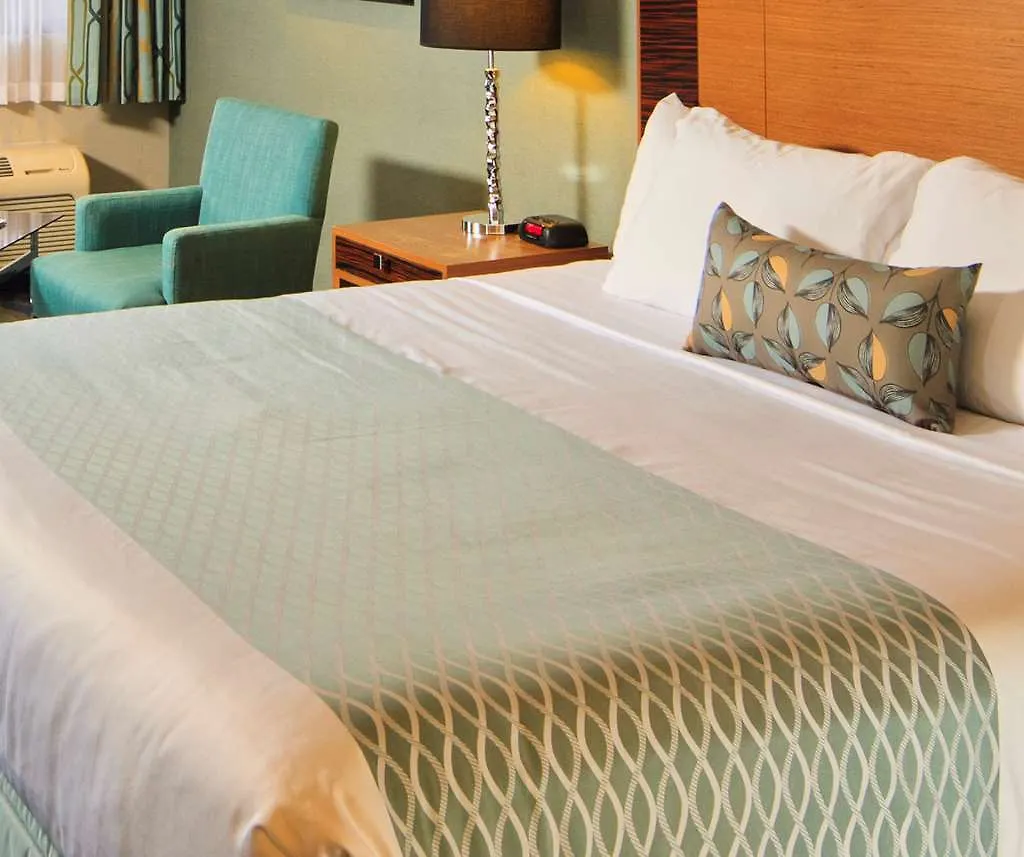 Hotel Accent Inns Victoria